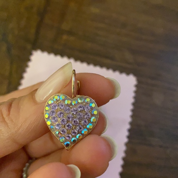 Beautiful crystal heart earrings - Picture 3 of 4